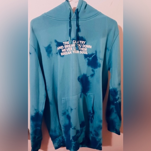 Yours Truly Sweater - Picture 1 of 3